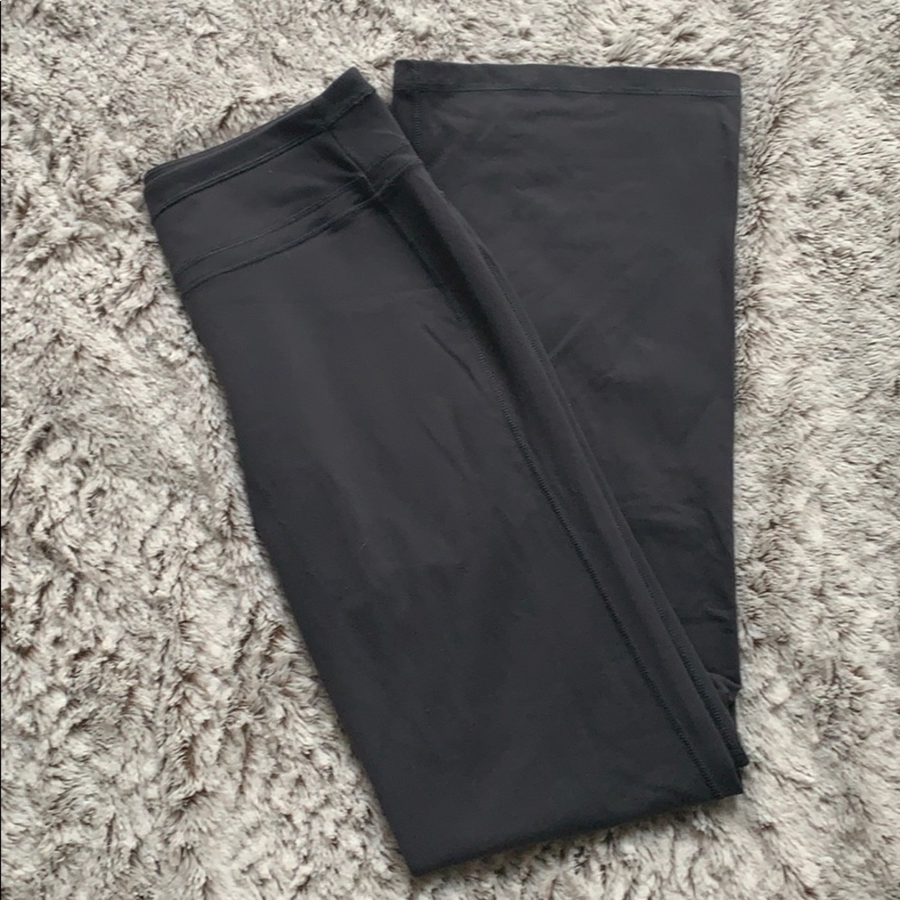 Victoria’s Secret Sexy Sport leggings